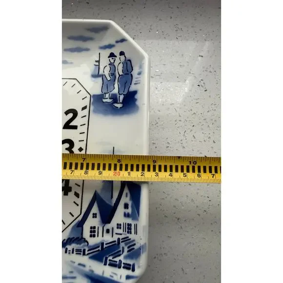 Vintage Delft Wall Clock - 8 Day Germany Blue & White -Missing Pendulum and Key - Picture 2 of 5